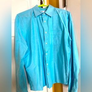 GAP men’s shirt in untacked fit